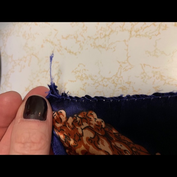 2 SILK SCARVES! - Picture 10 of 13